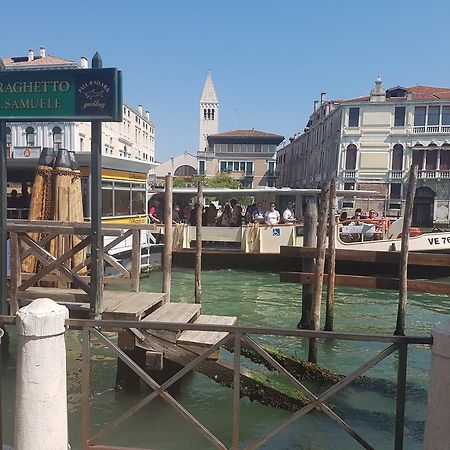 Appartamento Garden Ca' Rezzonico Venedig Exteriör bild