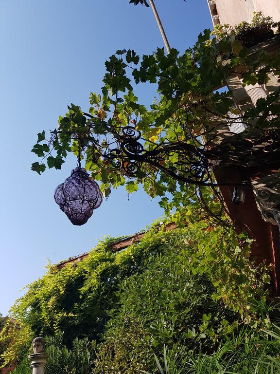 Appartamento Garden Ca' Rezzonico Venedig Exteriör bild