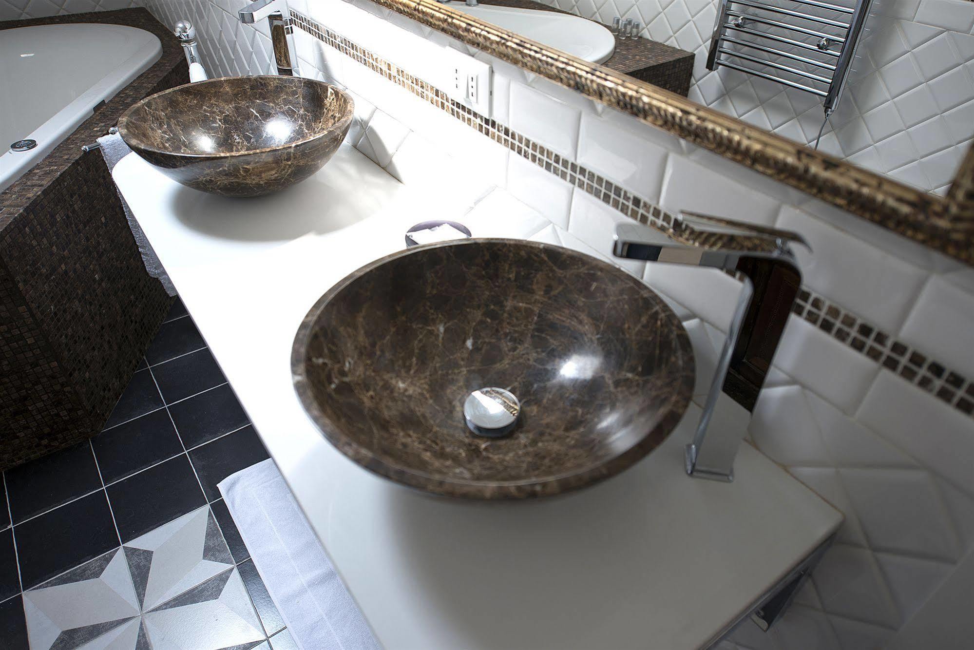Appartamento Garden Ca' Rezzonico Venedig Exteriör bild